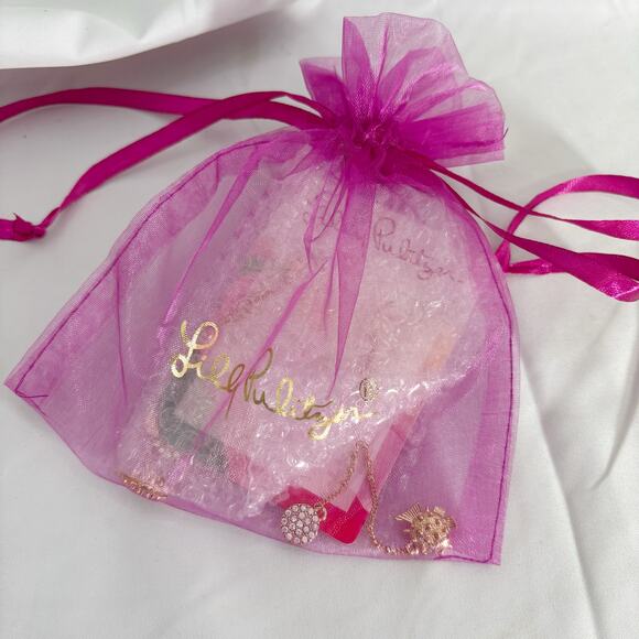 NWT Lilly Pulitzer GoldTone Fish Dangle Earrings Coastal Nautical Resort Jewelry - Picture 3 of 3